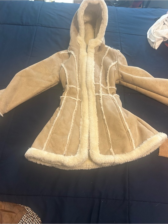 Jackets & Blazers - Hooded Faux Shearling Coat in Tan